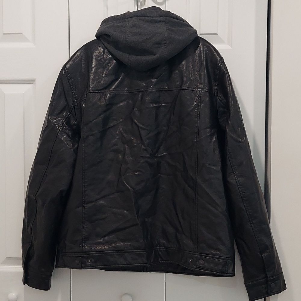 Levi’s Black Faux Leather Sherpa Hooded Bomber Jacket Sz XL - Picture 6 of 16
